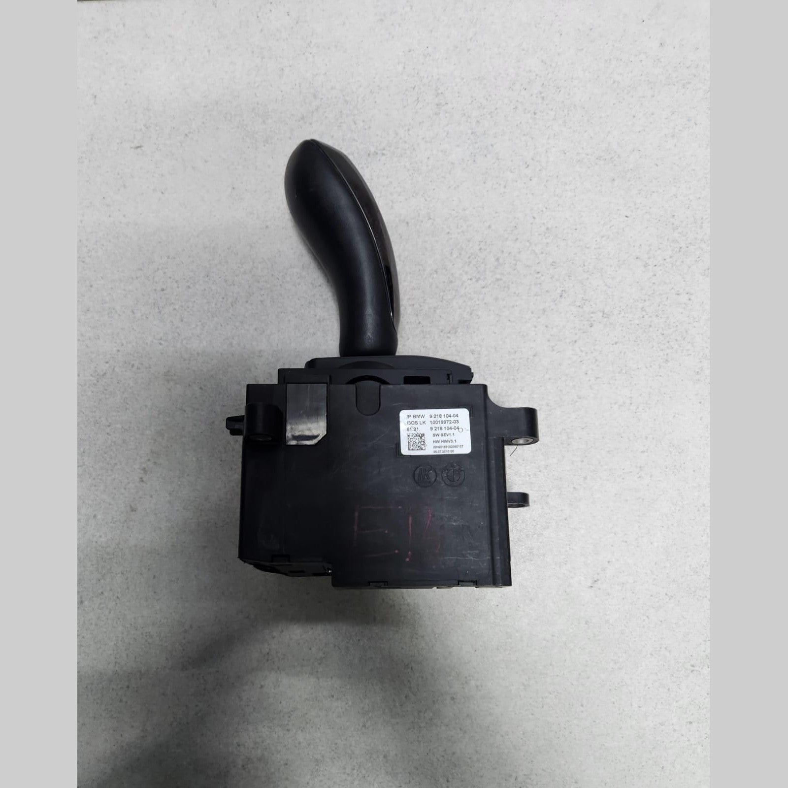 2017-2019 BMW 530i Automatic Transmission Gear Selector Lever 6825825 