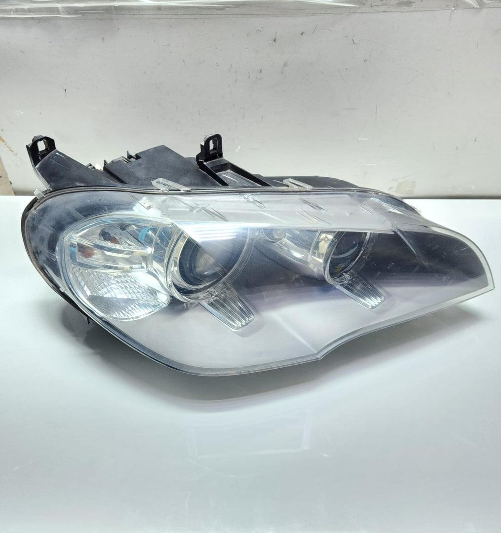 BMW  X5 Xenon Headlight  7221894 X5 E70 OEM