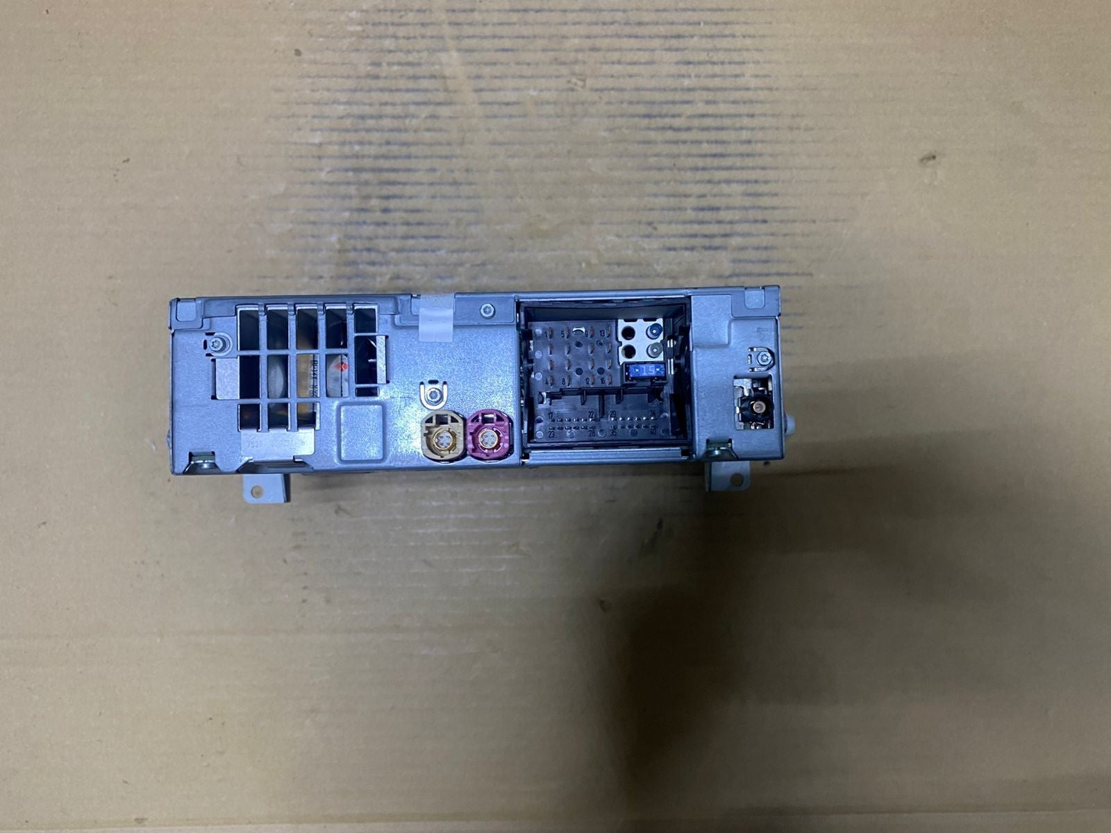 2010-2014 BMW X5 Cic Mid Audio System Head Unit 9258275 X5 E70 and X6 E71
