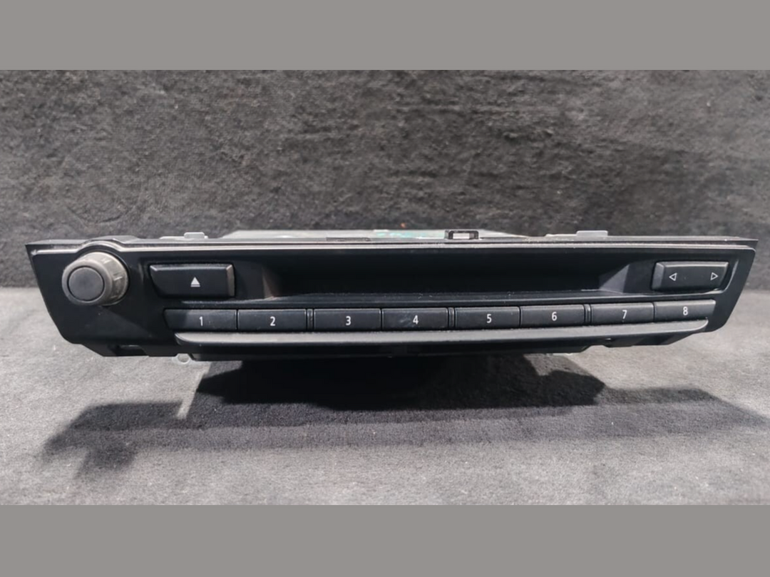 BMW E70 E71  MID STERIO RECIVER MULTIMEDIA SYSTEM CONTROLLER HEAD UNIT -9263945