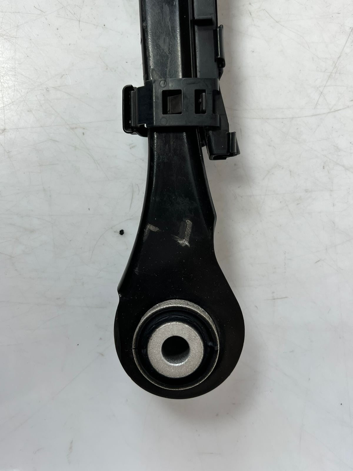 2013-2018 BMW 320i 3 Series F30 and 4 Series Rear Upper Control Arm 6792519 OEM