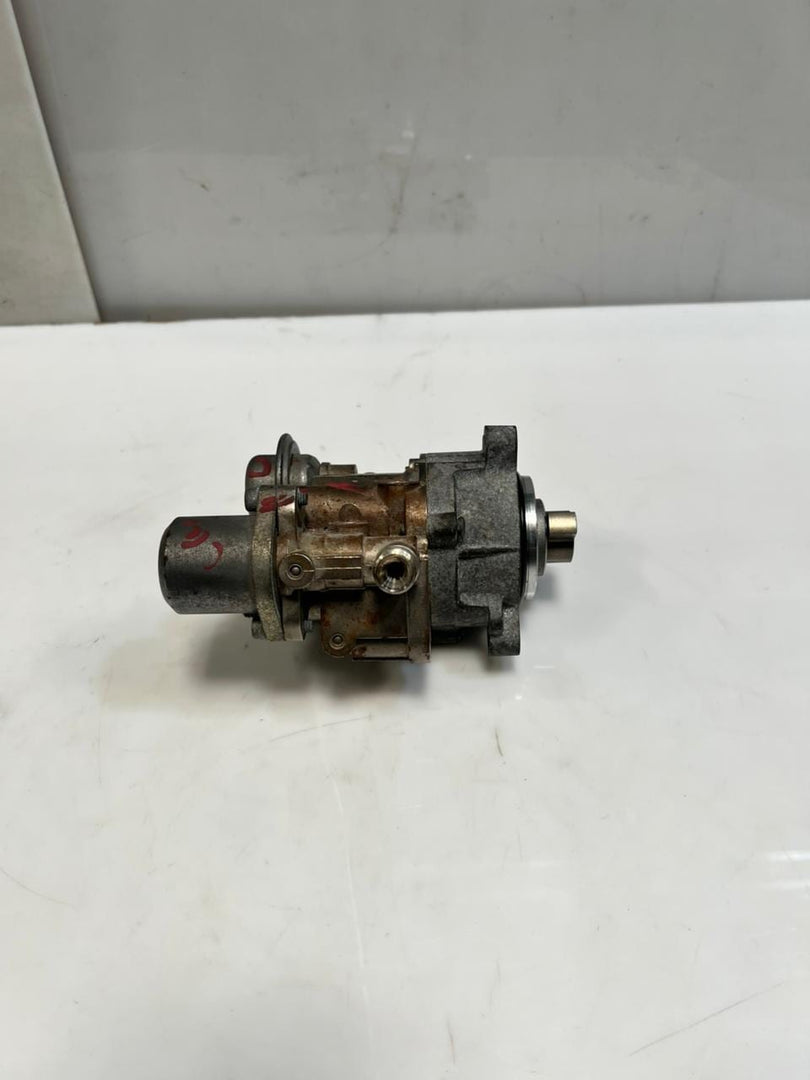 BMW N54 N55 E90 E92 E60 E71 Z4 X3 X5 X6 135i High Pressure Fuel Pump 7613933 OEM