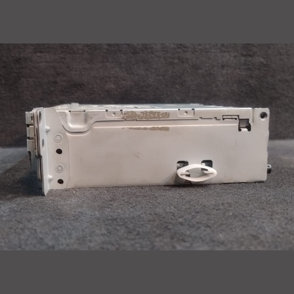 OEM BMW F30/F31/F32/F33/F34 RADIO PROFESSIONAL CD PLAYER HEAD UNIT 9341075