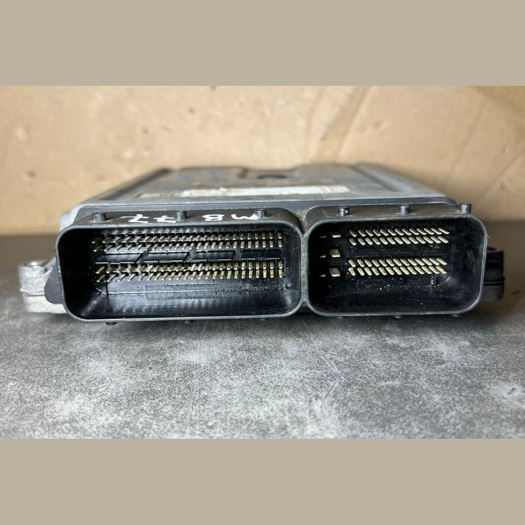 10-14 Mercedes W204 C-Class Engine Control Module Unit ECM ECU A276 9005000 OEM