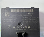 Load image into Gallery viewer, 2007-2013 Mercedes-Benz W221 S-Class Gateway Control Module A221 5406462 OEM