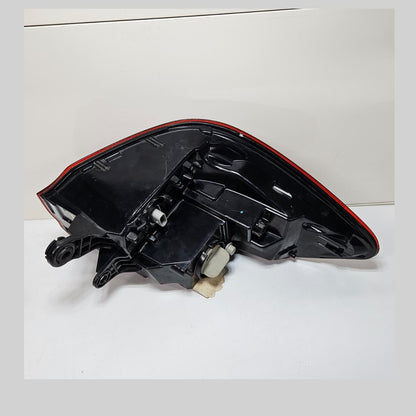 2018-2023 BMW X2 F39 xDrive RIGHT Tail Light F03688100