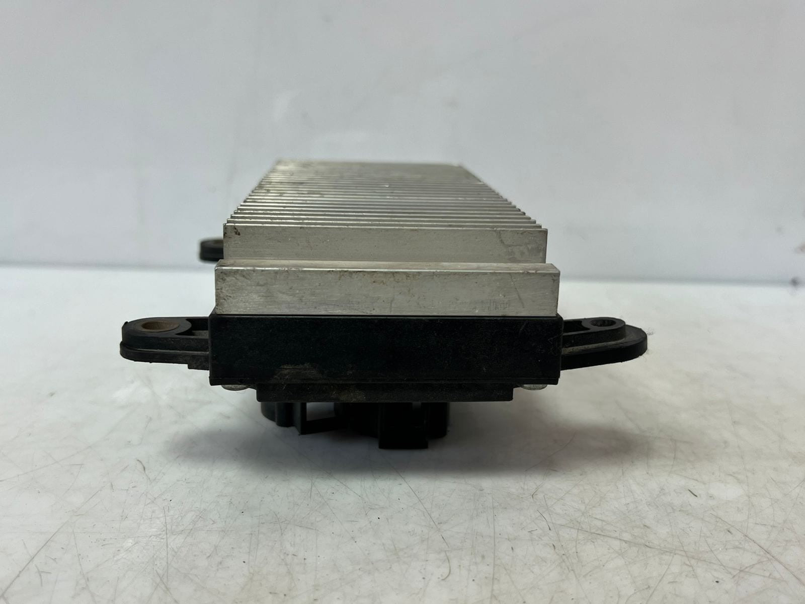 2004 BMW 7' E65 E66 745i 745li 760i Body Power Control Module 6953995 OEM