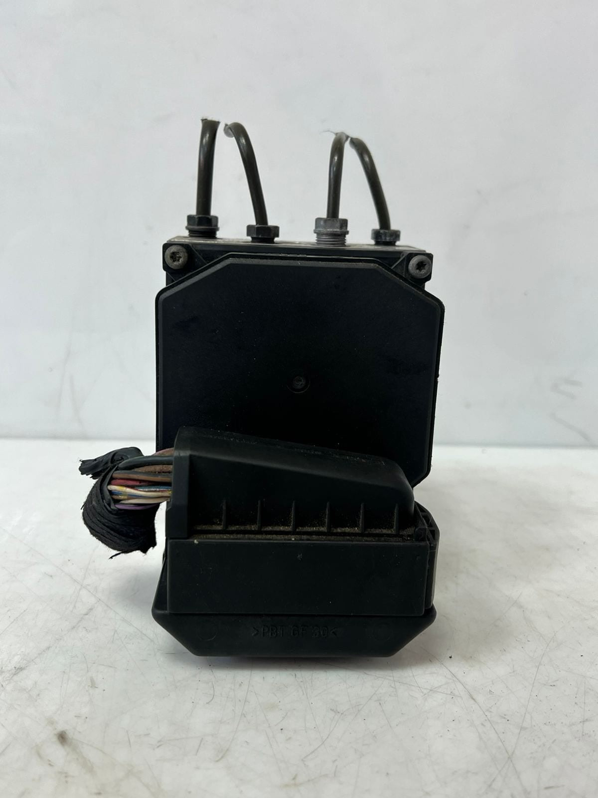 2001-2003 BMW 530i 540I E39 5 Series Abs Pump 6769537 OEM