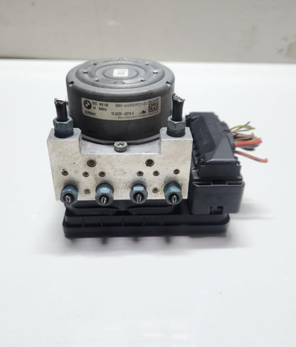  2012-2016 BMW 3-Series F30 328i 320i ABS Pump 6861376 320d 320i 330e 335i OEM