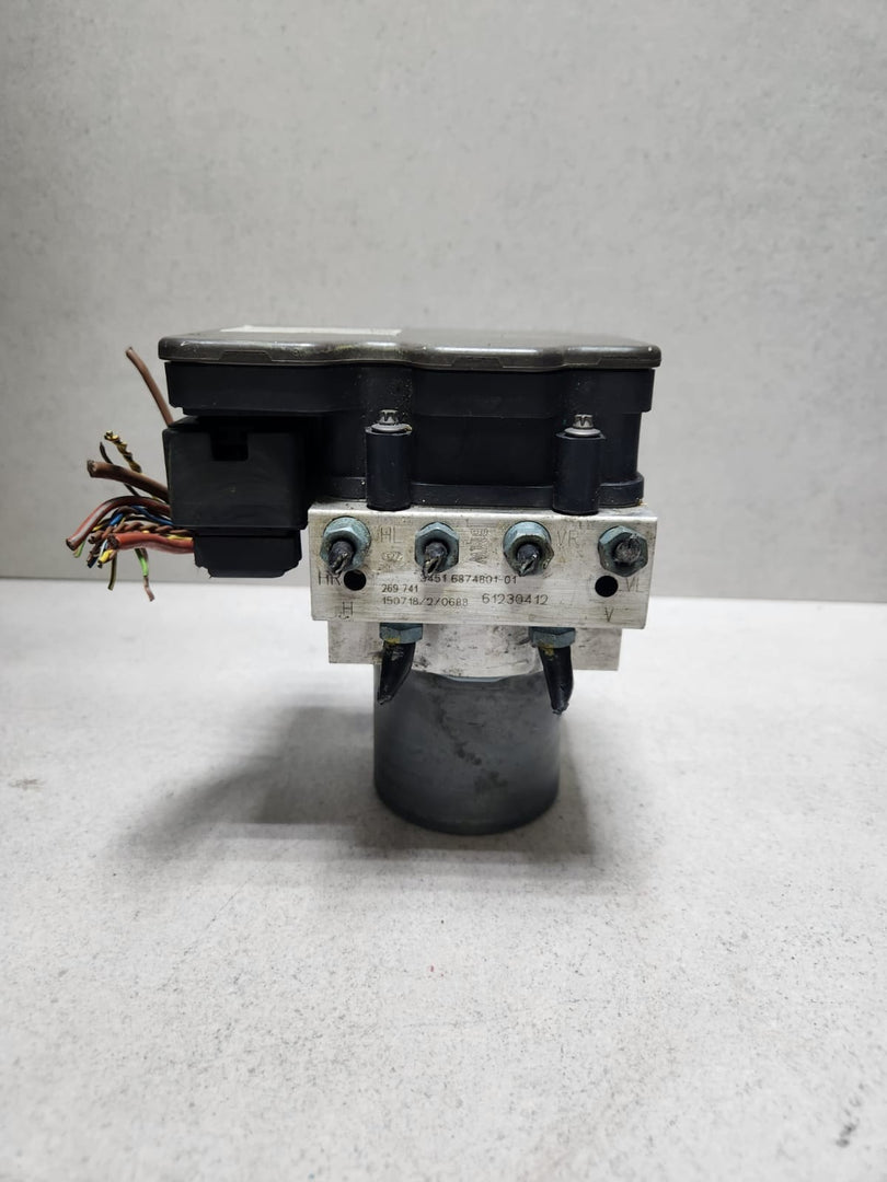 2014-2018 BMW X5 Abs Pump Module 6870759 X5 and X6 F15 F16