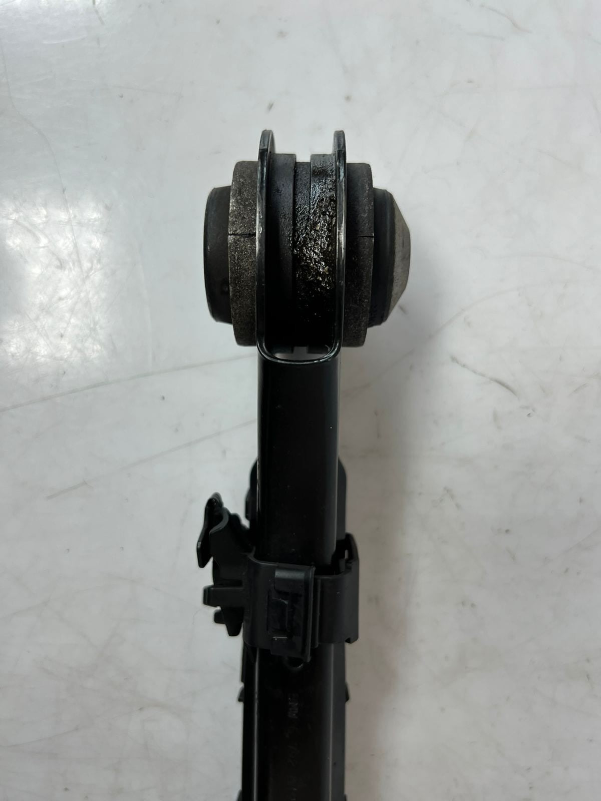 2013-2018 BMW 320i 3 Series F30 and 4 Series Rear Upper Control Arm 6792519 OEM