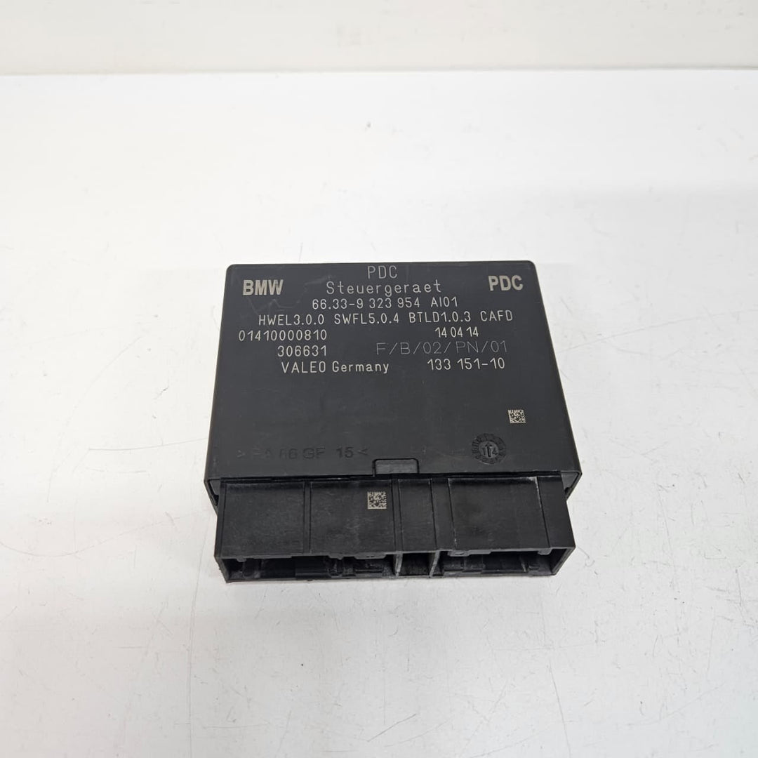 2013-2014 BMW 5 7 Series F10 F11 528i Pdc Control Module 9323954