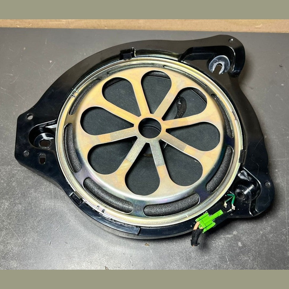 15-21 Mercedes W213 C300 Front Left Side Door Sound Speaker A205 8201102 OEM