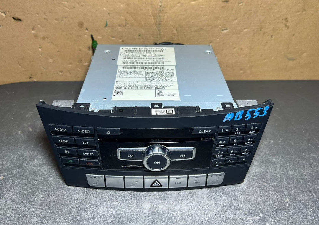 2012–2014 Mercedes-Benz W212 E-Class Head Unit CD Player A212 9005725 OEM