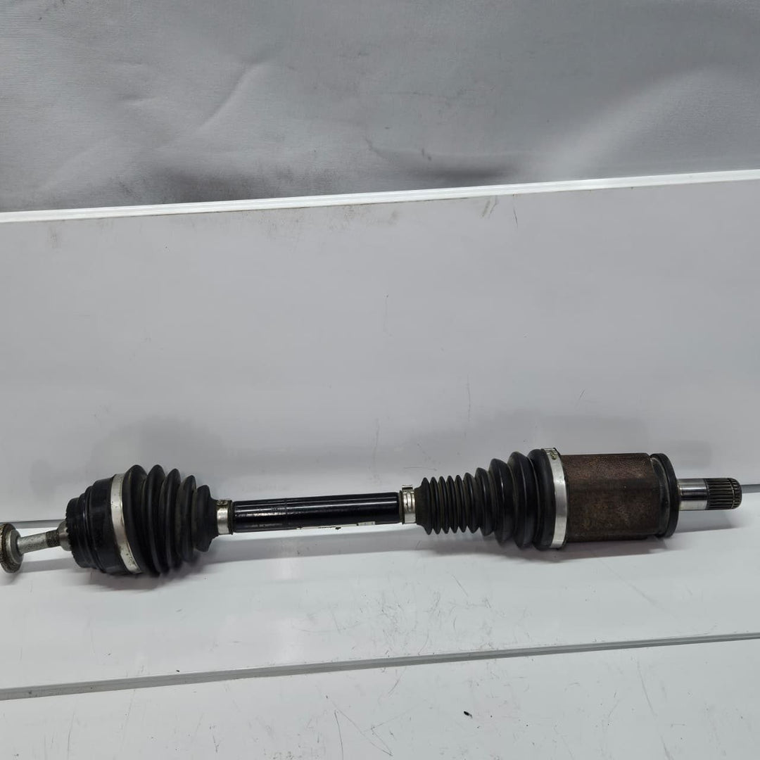 2018-2019 BMW 5 7 Series G30, F90 M550i G11, G12 xDrive Front Left Axle Shaft 86