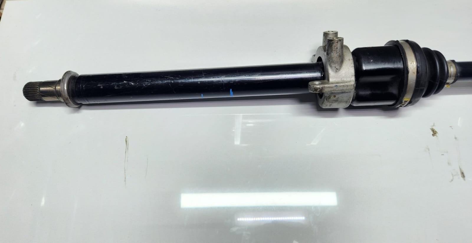 2018-2023 BMW X2 Front Drive Shaft 8681530 1,2 Series F52 F45 F48 F49 X1 F39 OEM