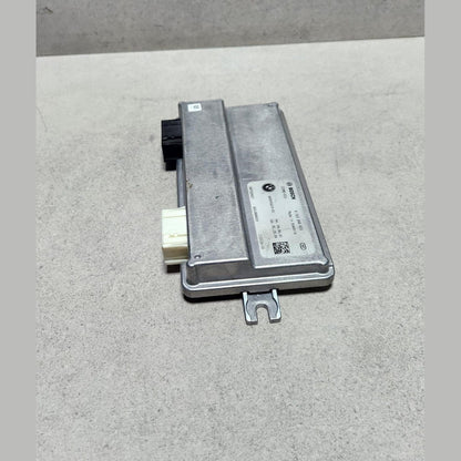 2017-2022 BMW 530i Camera Control Module 9495879 530i 540i and M5 G30