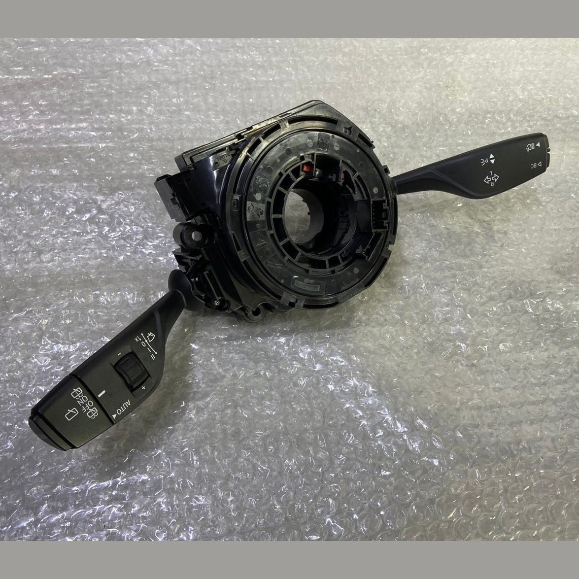 BMW X3 X5 series F25 F15 SWITCH WIPER STEERING COLUMN SET SLIP RING UNIT 9368600