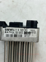 Load image into Gallery viewer, 2004 BMW M3 E39 E46 E83 X3 Blower Motor Resistor 6920365 OEM