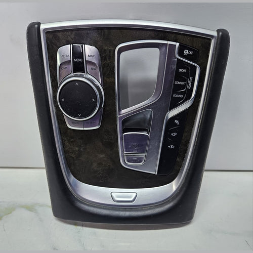 2016-22 BMW 740i G11 G12 Mittelkonsolen-Blende mit iDrive-Bedieneinheit 9348742