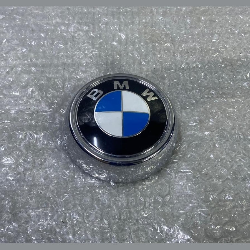 OEM BMW X6 E71 Rear Boot Trunk Emblem Badge Logo Plaque 7196559
