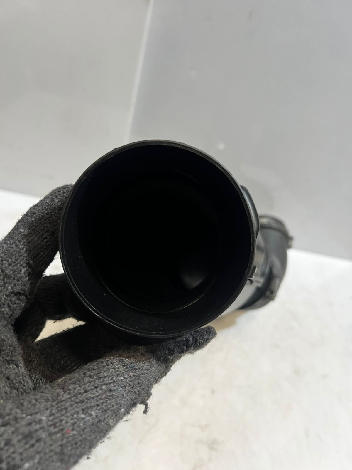 2012-2015 BMW X1 E84 N20 Air Intake Duct HOSE PIPE LINE 7632501 OEM