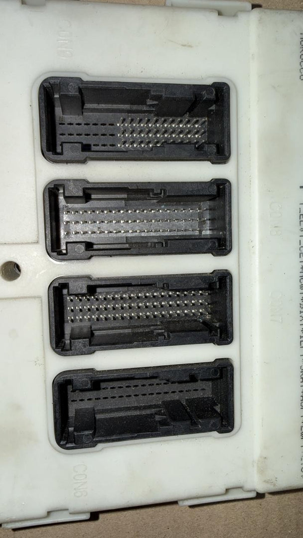 BMW FEM BODY DOMAIN CONTROL UNIT N13 F20 116i 2012 RHD - 9324781