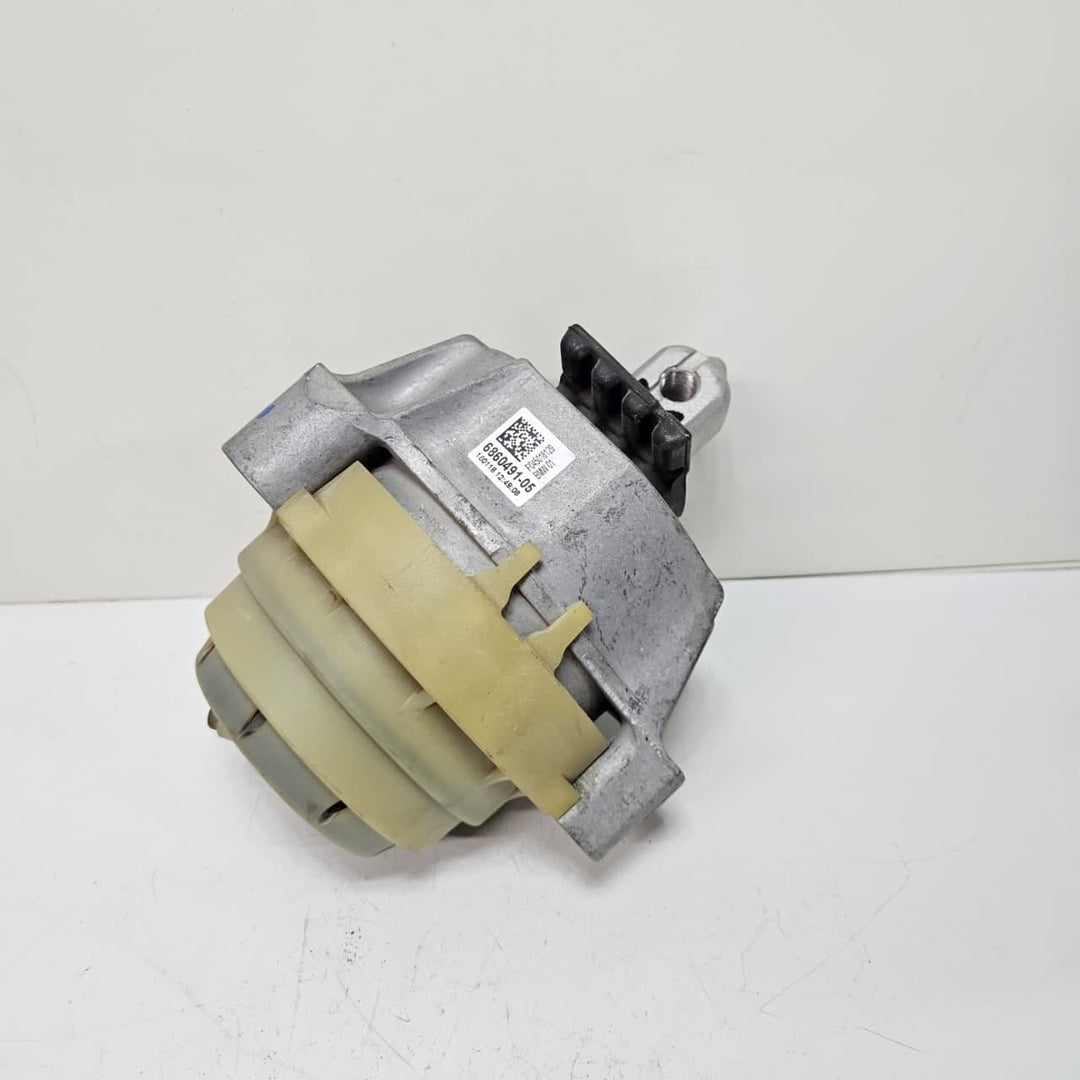 2018-2023 BMW  5 Series G30 F90 B48B20 530e Engine Mount 6860491