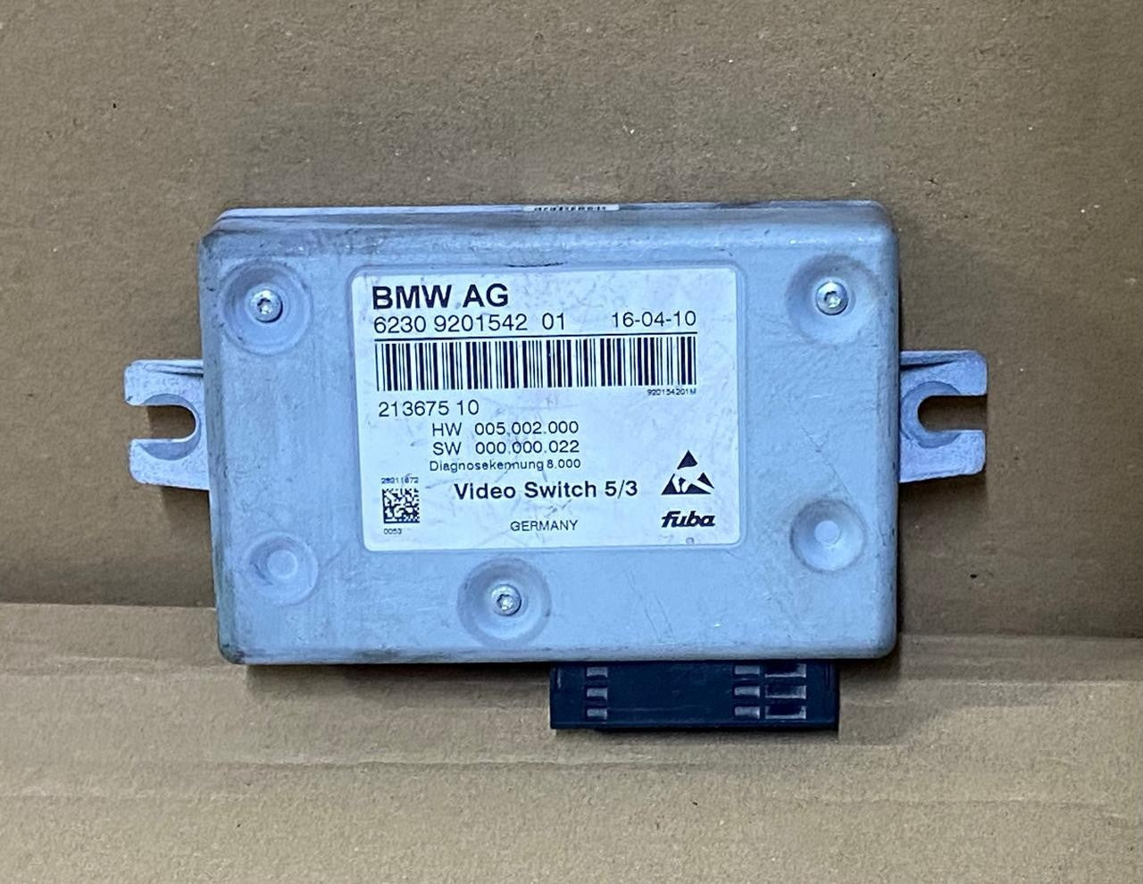OEM BMW F01 F02 F04 F10 F11 TV VIDEO SWITCH CONTROL UNIT MODULE 9201542