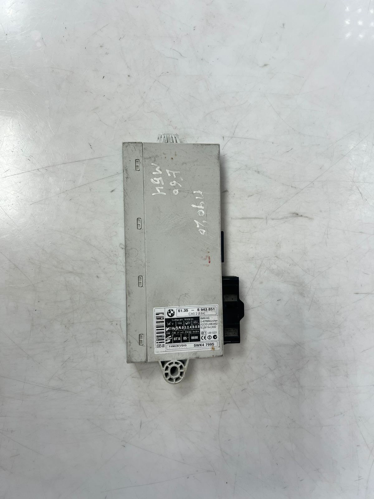 BMW 5 Series E60 E61 M54 525I Car Access System Control Module 6943851 OEM