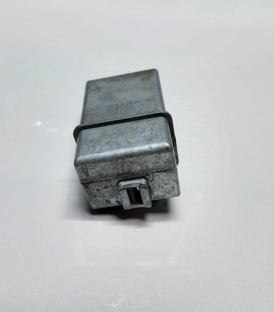 2008-2014 Mercedes-Benz C300 Steering Lock Control Module A2045458132 W212 W207 