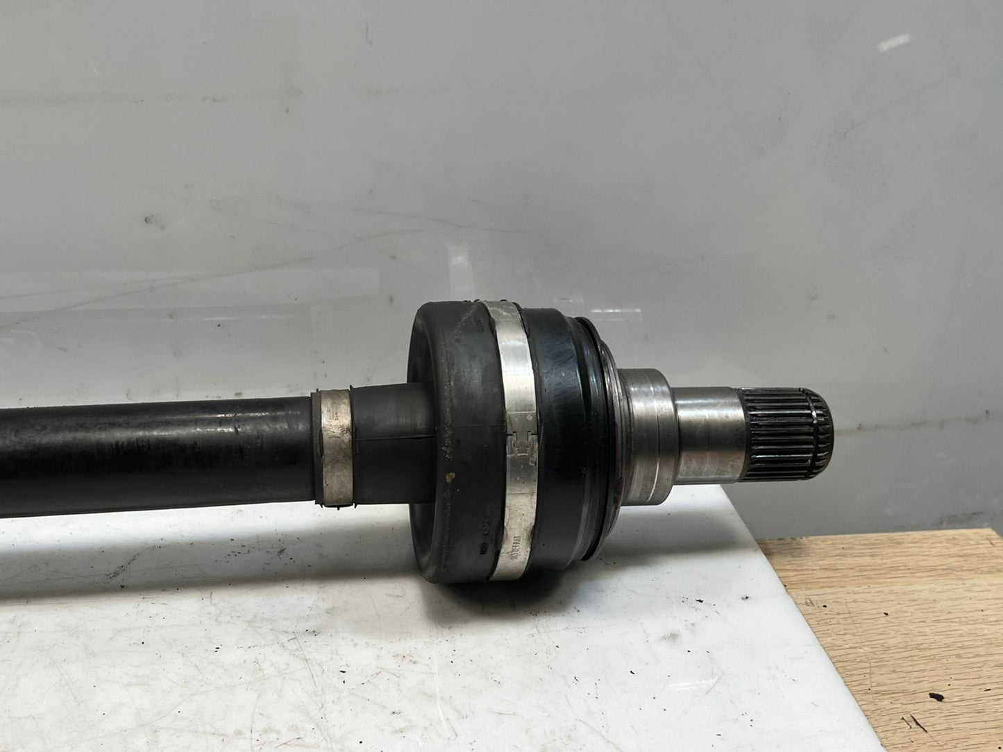 BMW M850iX 8 Series G14 G15 N63B Drive Shaft Output Shaft Rear Left 8689577 OEM