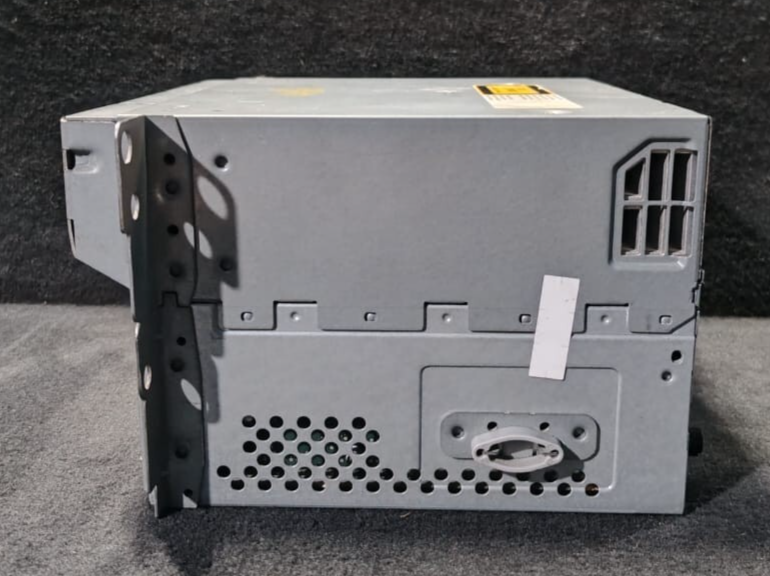 BMW 3 SERIES E90/E91 , E60 E61 STERIO RECIEVER CD HEAD UNIT - 6512 CI 9225389 01