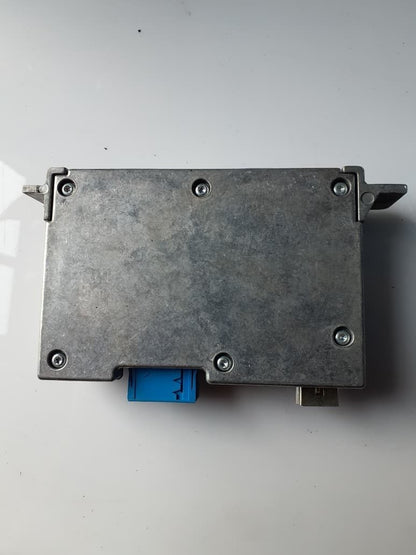 2013-2015 BMW X4 F26 750Li Camera Control Module 6819329  