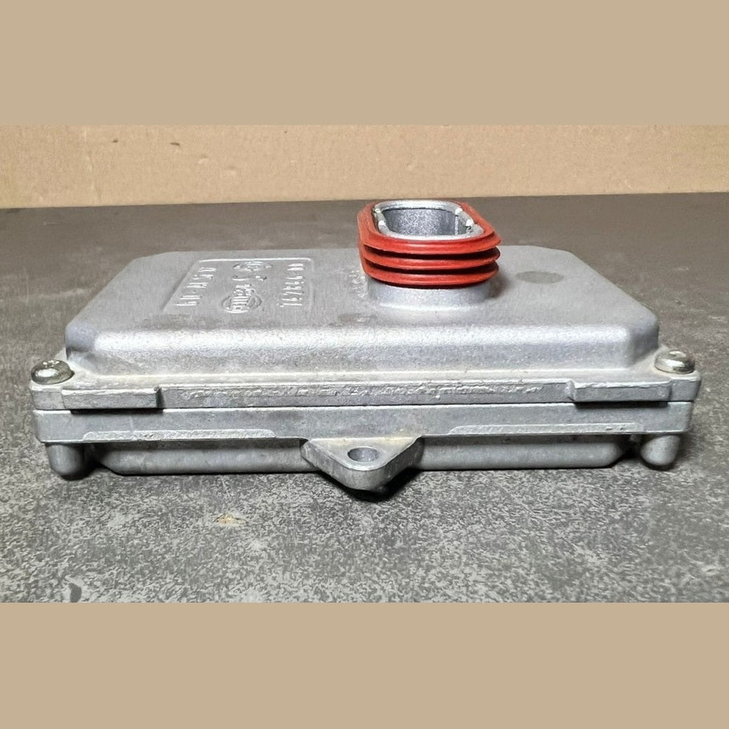 Mercedes W211 E350 Xenon Light Headlight Control Module Unit A003 8205826 OEM