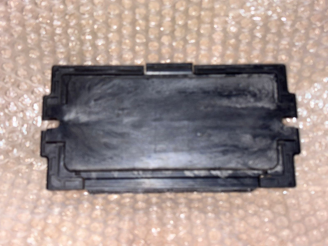 Bmw  E90 320i lci Footwell Control Module Computer   9249082