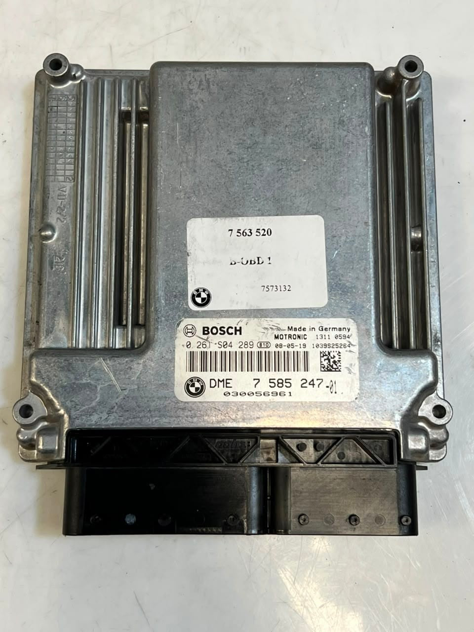 BMW 1 Series E81 E87 3' E90 E91 Engine Control Unit ECU ONLY 7585247 OEM