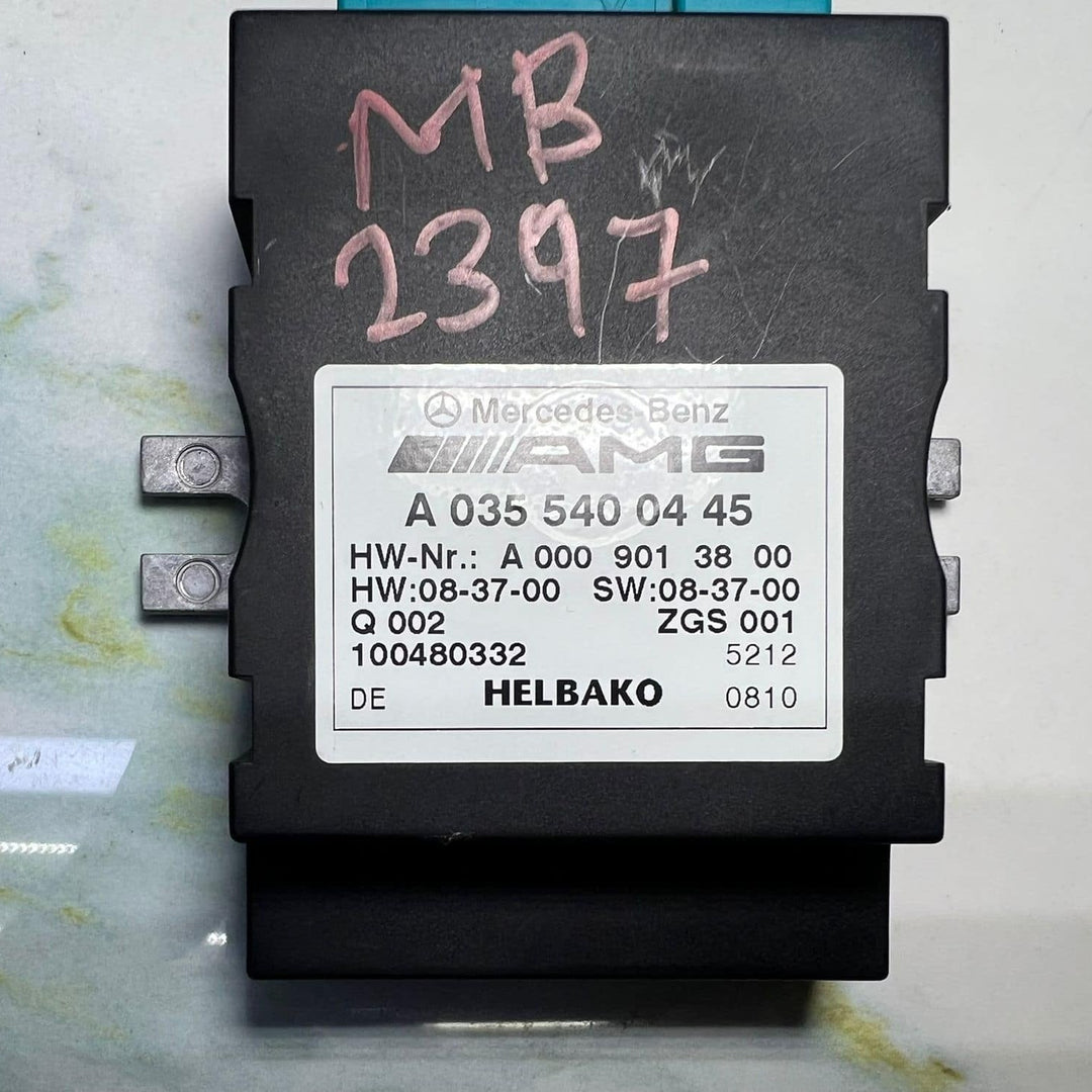 2009 Mercedes-Benz E63 AMG Fuel Pump Control Unit A0355400445 W212 E-Class