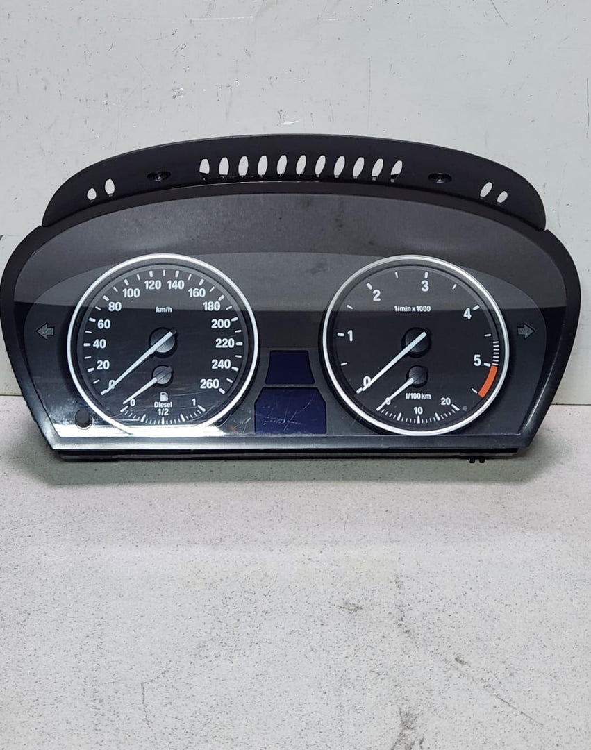 2007-2013 BMW X5 Instrument Cluster Speedometer 9153843 X5 E70