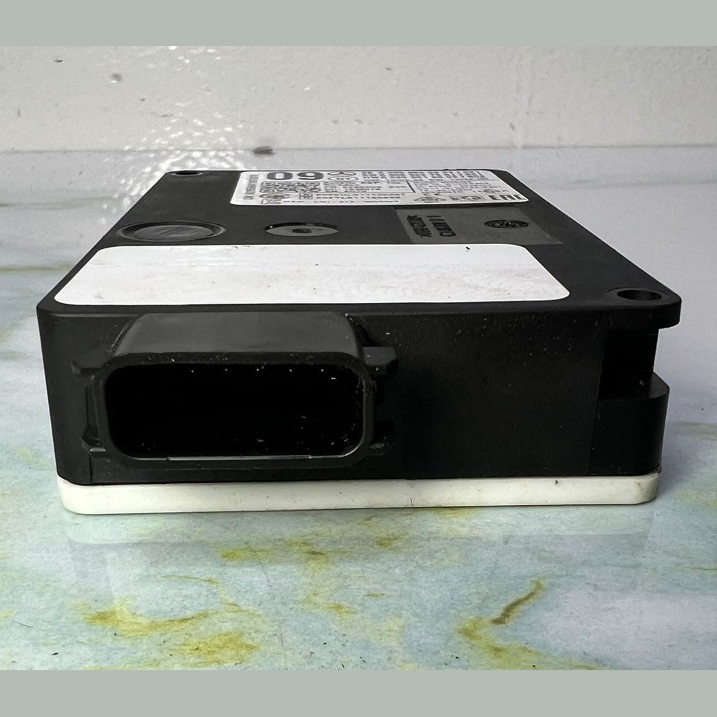 2016 Mercedes-Benz Sprinter Blind Spot Radar Sensor A9069000603