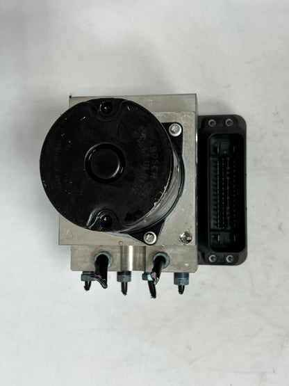 2010-2015 BMW 5 7 Series F01 F02 F07 Gran Turismo 740i ABS Pump 6795069 OEM