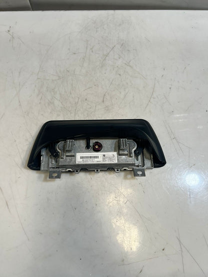BMW 1 SER 116I F20 F21 Dashboard Multimedia 6.5 CID Display Screen 9262752 RHD