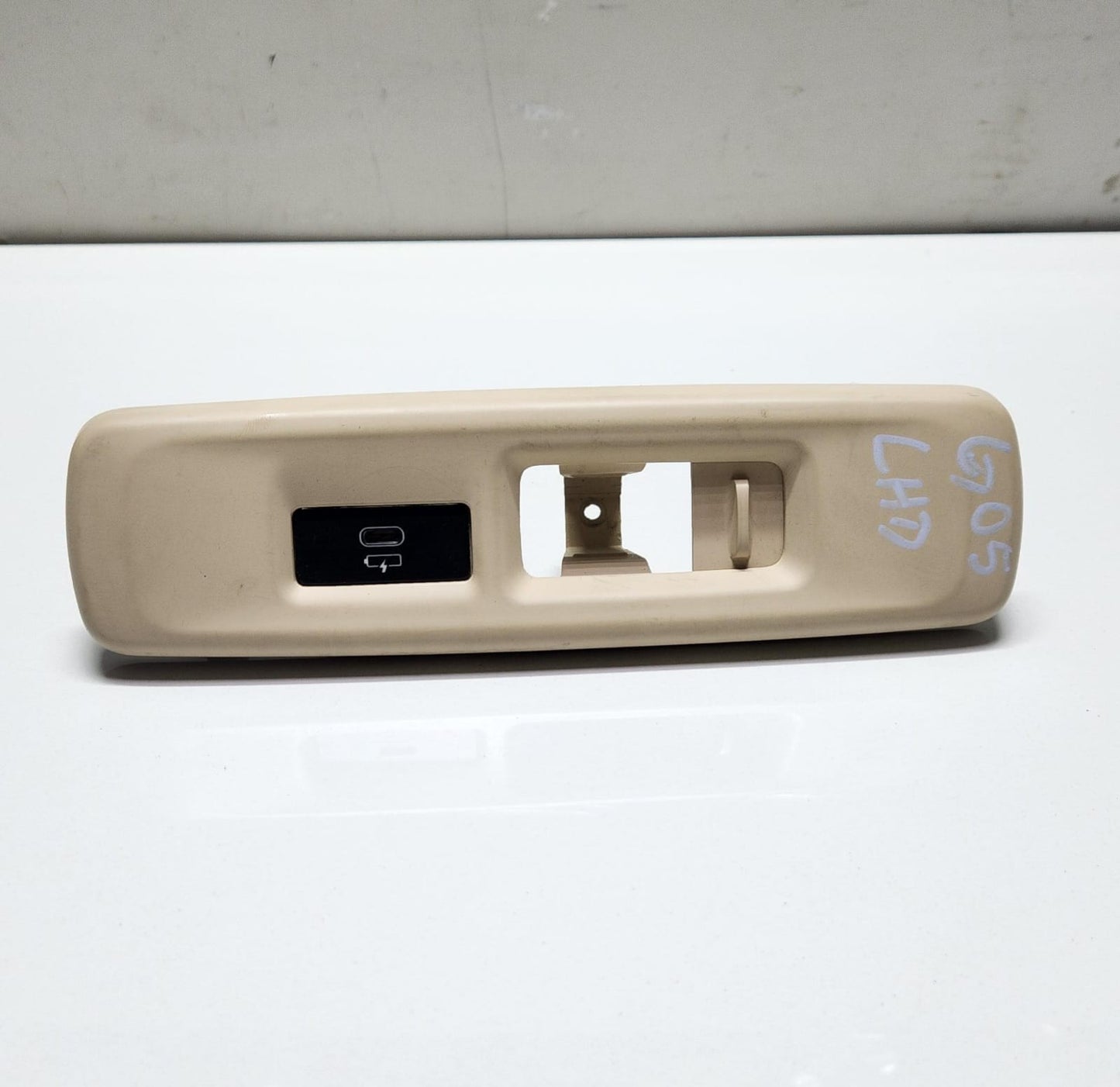 2019-2023 BMW X5 Seat Back Trim Cover Cap 6995012 X7 G07
