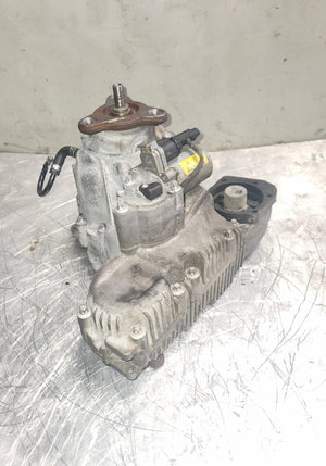 2007 BMW 328xi Transfer Case 7548666 E90 E92 E93 328xi and 335xi AWD model
