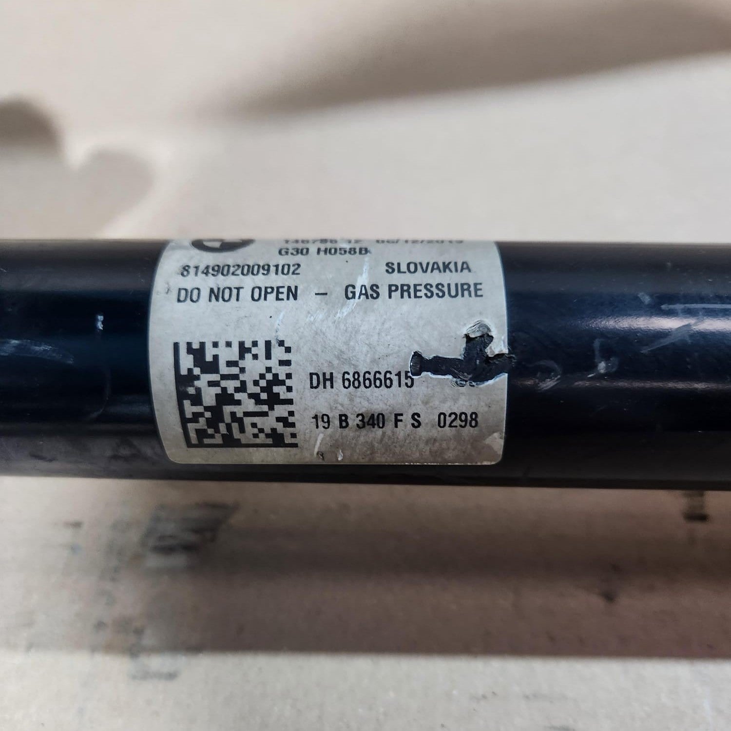 2017-2020 BMW 530i Rear Shock Absorber 6866615 530i and 540i