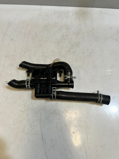 2010-2021 BMW 5 7 Series F10 F11 F07 F10 740i Heater Control Valve 9119164 OEM