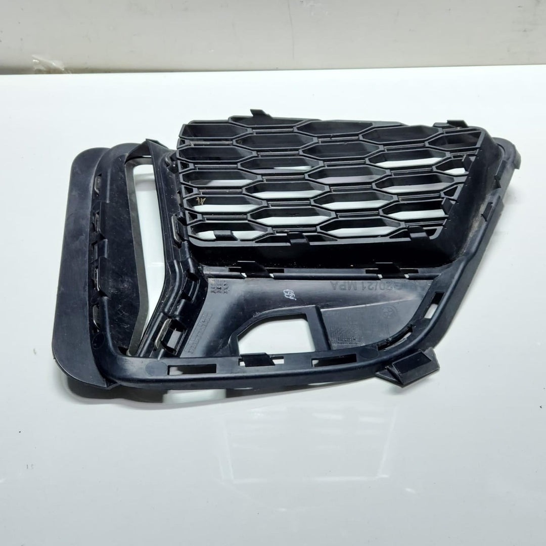 BMW M340 Bumper Ventilation Grille Right Front 8075650 3 Series G20 G21 M340
