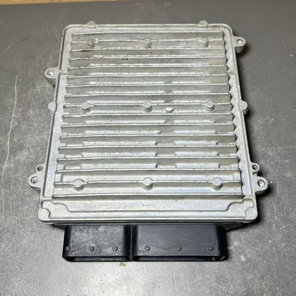 10-14 Mercedes W204 C-Class Engine Control Module Unit ECM ECU A276 9005000 OEM