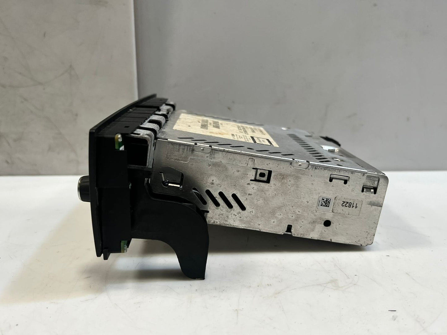 BMW X1 sDrive 18i E84 STERIO RECIVER MULTIMEDIA RADIO Player CD - 9289109