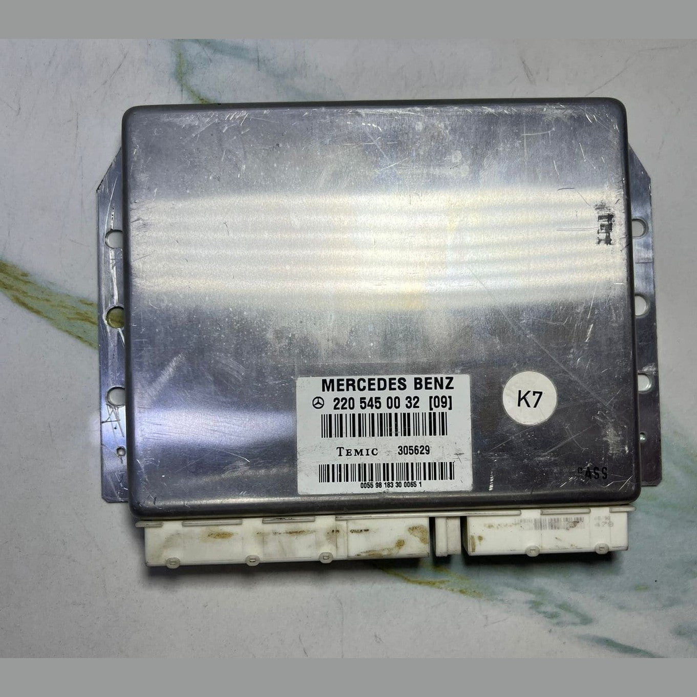 2000-2006 Mercedes S430 Air Suspension Control Module A2205450032 S-Class W220